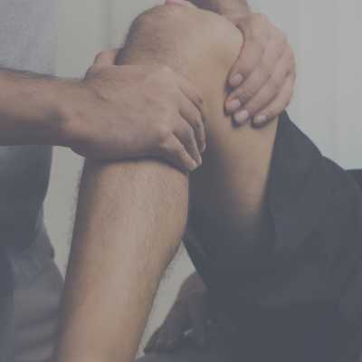 Knee Pain Treatment Near Me in Greenacres FL and Port St. Lucie FL